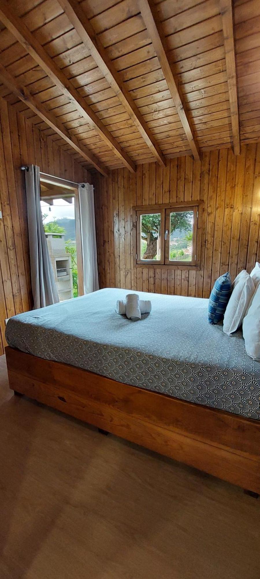 Fernandes Guest House Blue Bungalow Ponte de Lima Exteriör bild